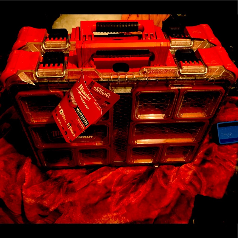 Built on tool box and organizer set of 3